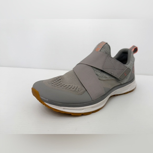 TIEM Slipstream Cycling Shoes - 7.5 - Picture 1 of 14